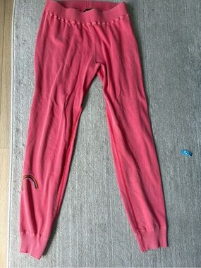Monrow Coral Pink Knit Leggings with Rainbow Patch